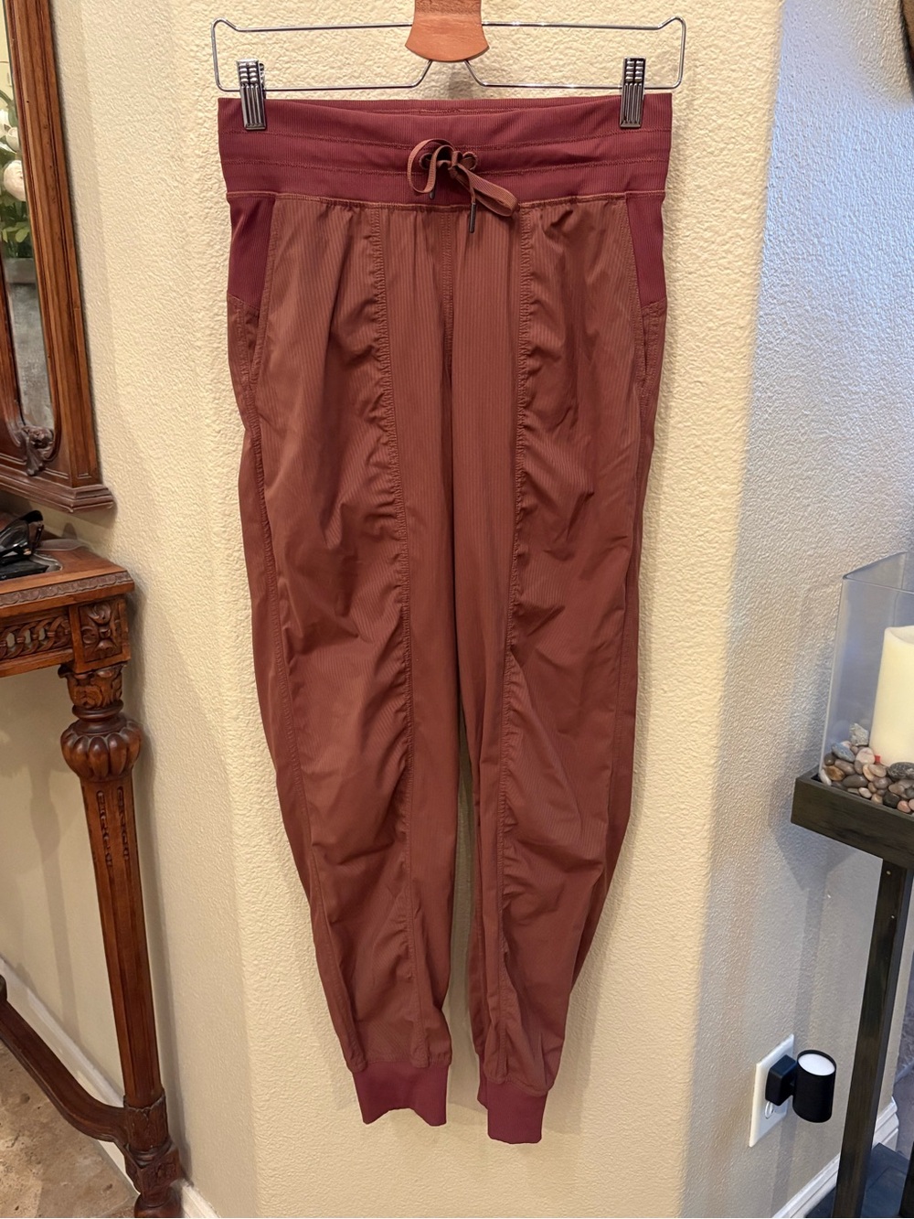Lululemon Women Rust Brown Dance Studio Jogger Athletic Pants Size 4